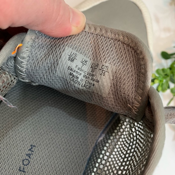 Dr. Scholls Gray Memory Foam Sneakers - Picture 5 of 6